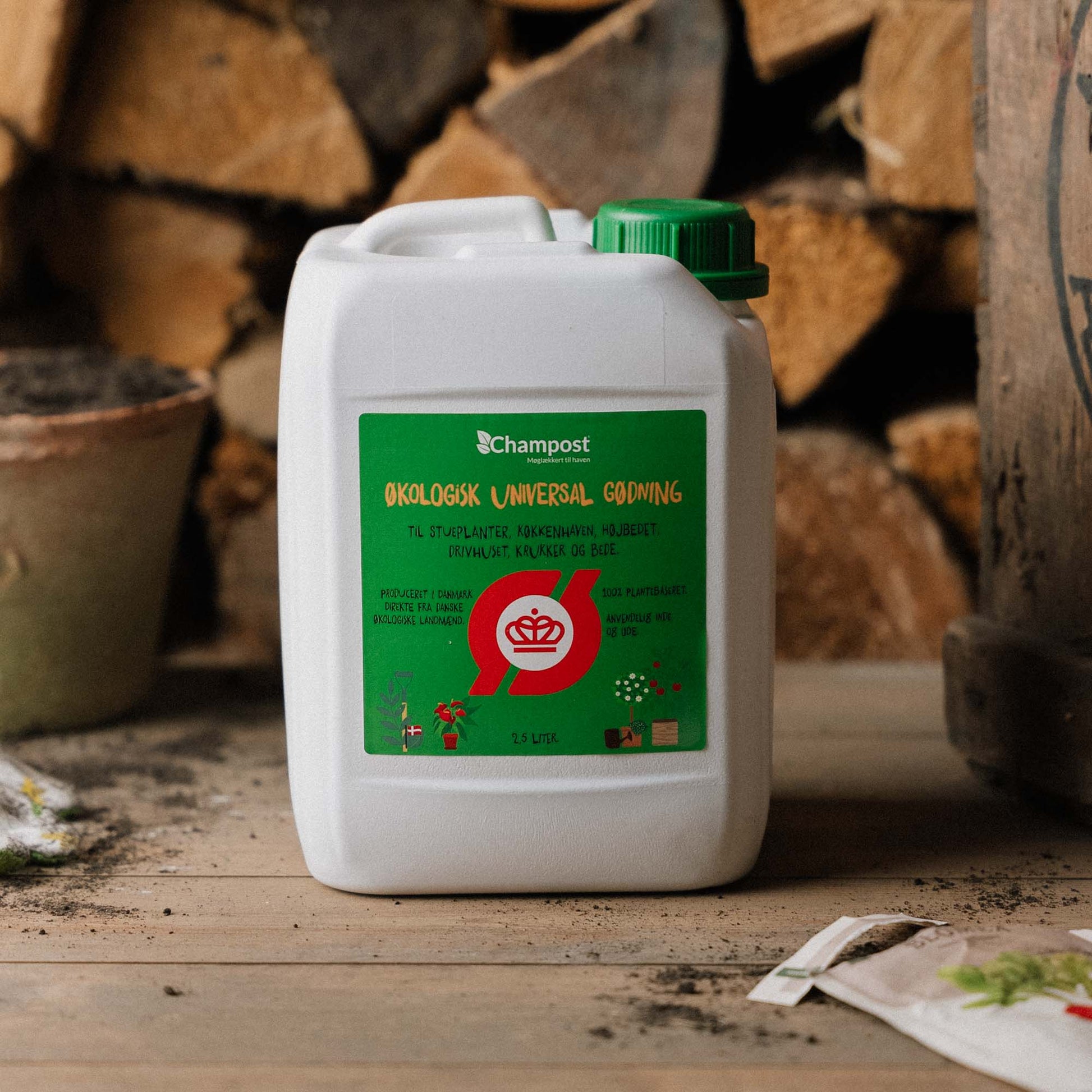 Champost Ekologiczny Nawóz Uniwersalny – 2,5 L