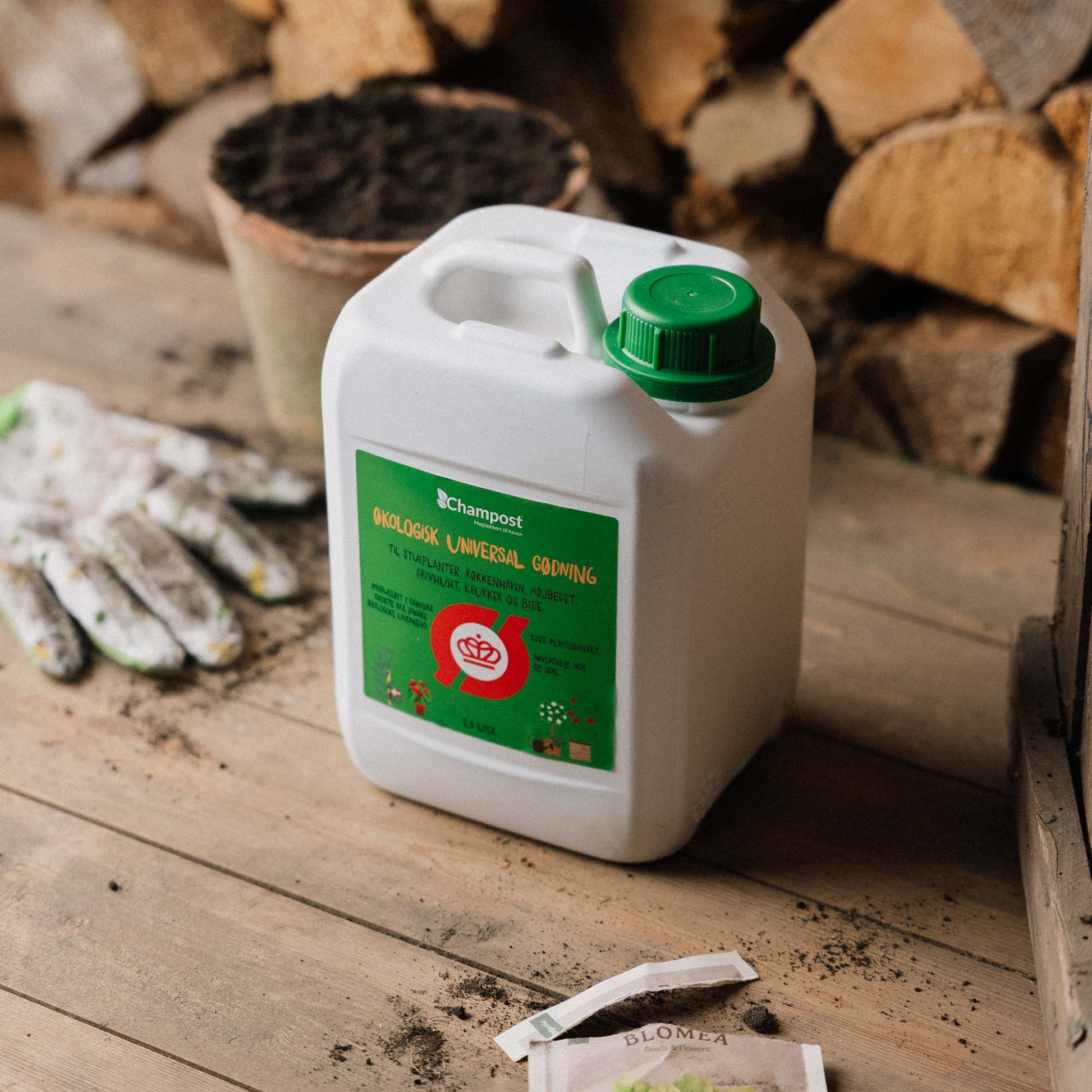 Champost Ekologiczny Nawóz Uniwersalny – 2,5 L